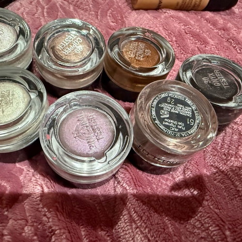 Set of 17 beauty products like new