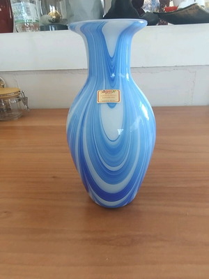 Glass decorative vase Joska Design Bavaria like new made of natural glass