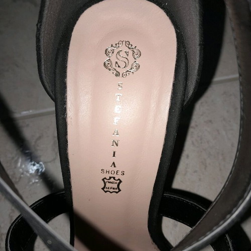 Stefania black sandals like new, size 37