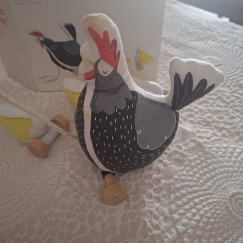 Manhattan Toy Farmer's Market Chicken Pull Toy used