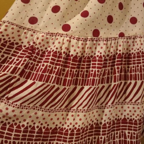 Noa Noa Baby Doll Dress new, 100% viscose, size M, burgundy beige