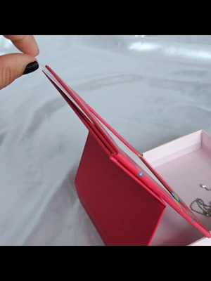 Storage box like new with photo slot