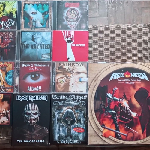 Metal CD and LP collection like new, box set