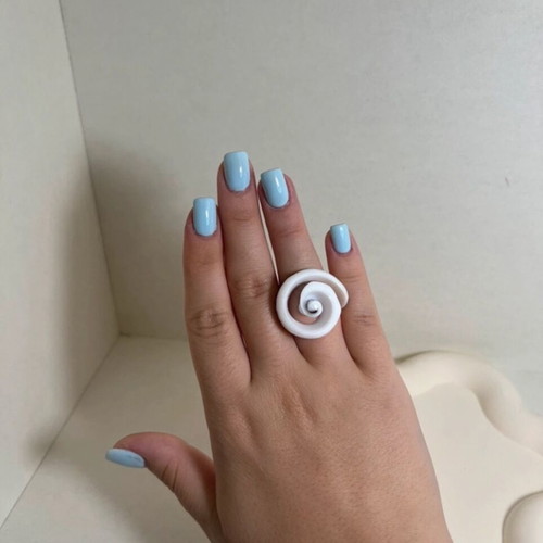 Shell ring like new, summer design