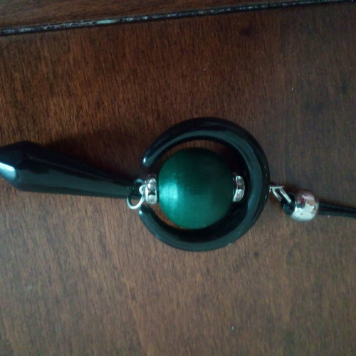 Witchy pendant used with inverted black bone moon and pendulum