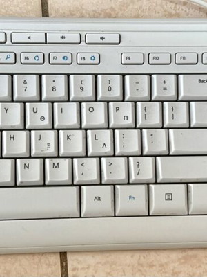 Microsoft wired keyboard used