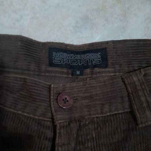 Northbrook Sports men's corduroy pants like new, brown, size M
