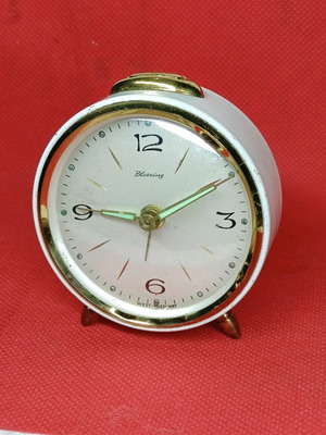 Blessing mechanical analog table clock used, vintage West Germany