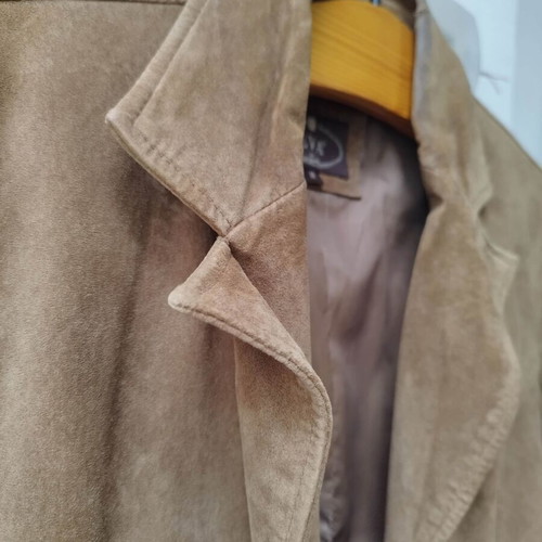 Beige leather jacket used, size M