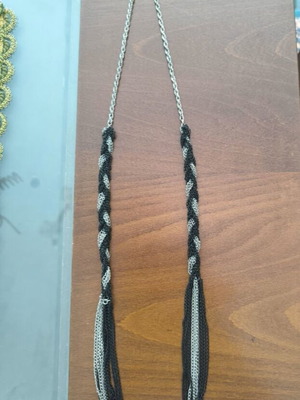Necklace like new, black and silver