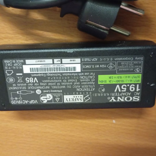 Sony laptop charger original used, good working condition