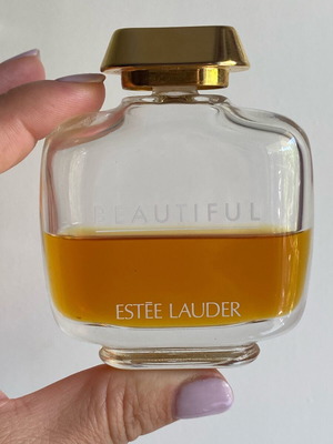 Estée Lauder Beautiful Eau de Parfum 50ml used, classic floral scent