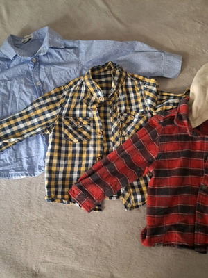 Children's shirts pack of 3 like new