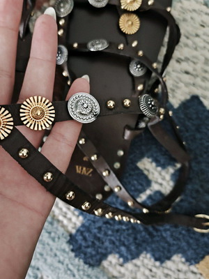 Leather sandals