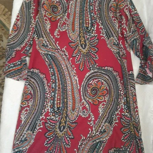 Dress used with paisley pattern and black inner lining, size S