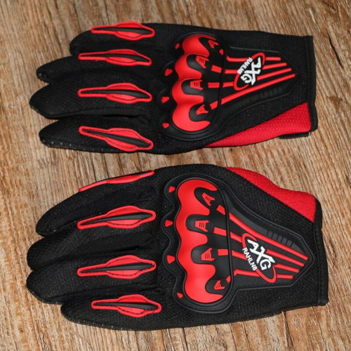 Motocross accessory pack used for teens and small adults