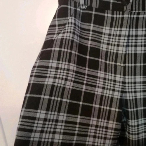 Vener plaid pants black and blue like new, size S