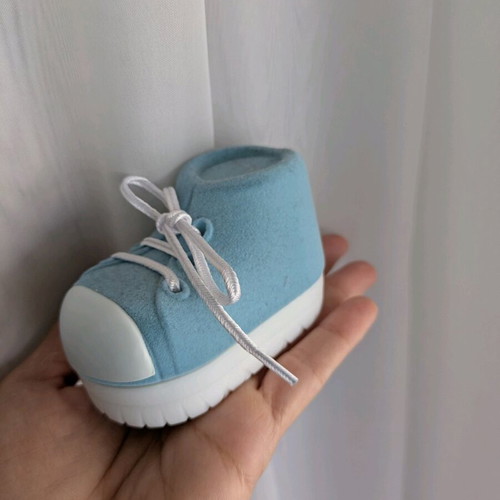 Children's jewelry box shoe-shaped like new