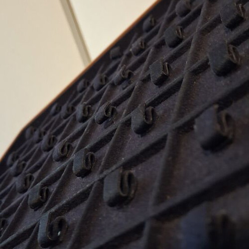 Ring Display Base like new, wooden luxury quality