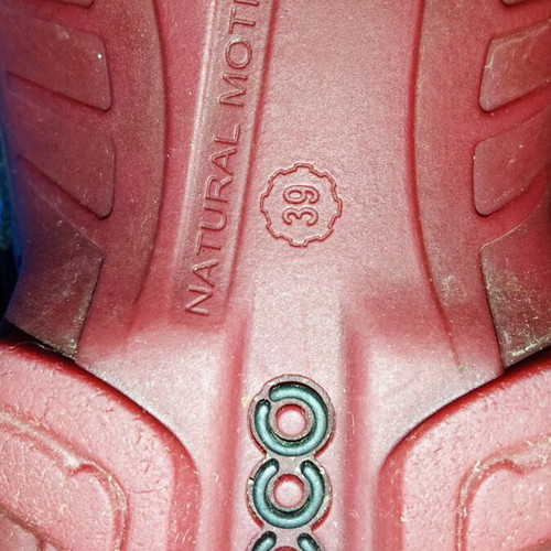 Ecco Biom Gore-Tex boots like new, size 39