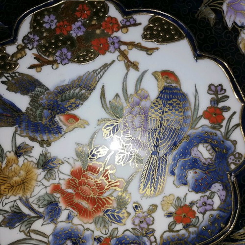 Decorative plate like new 26 x 26
