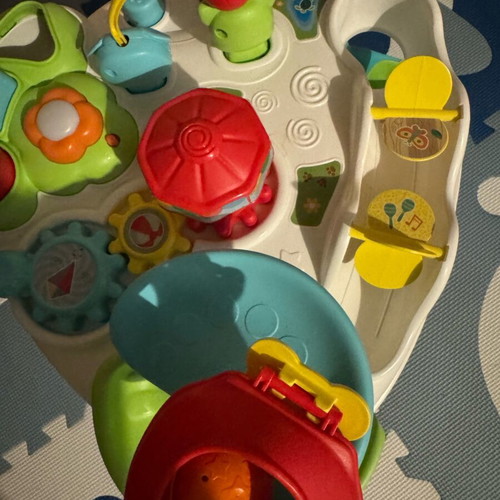 Clementoni activity table used, with sound, missing triangle