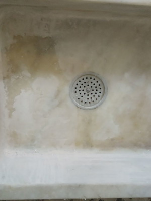 Μαρμάρινες νεροχύτες μεταχειρισμένες σε διάφορα μεγέθη