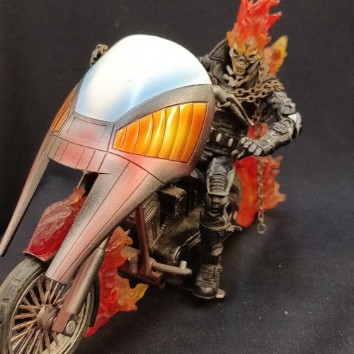 Ghost Rider figure 2004 Toy Bizz used with chain, 21 cm