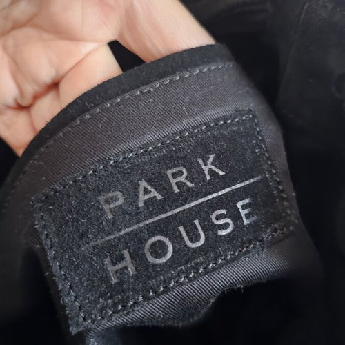 Park House leather crossbody bag like new, black
