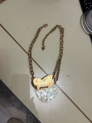 Guess necklace like new gold color