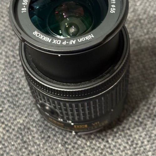 Nikon Crop AF-P DX Nikkor 18-55mm f/3.5-5.6G VR lens like new