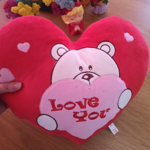 Heart stuffed toy used, Valentine