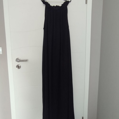 Tulle dress with lining like new, black