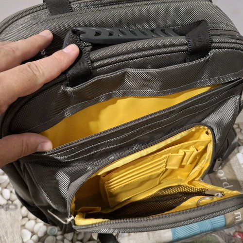 Macally Backpack like new