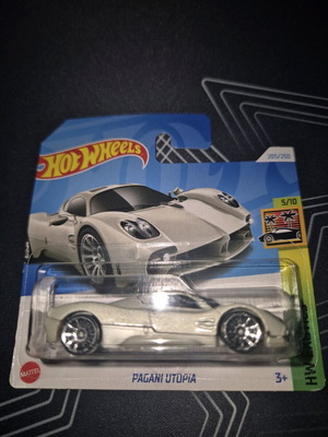 Hot Wheels Pagani Utopia in excellent condition