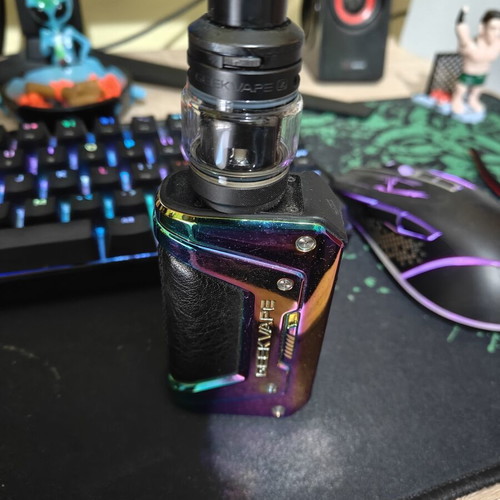 Vape 200w like new, fully functional with two batteries