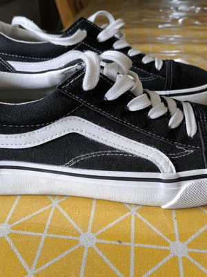 Black shoes used, size 39