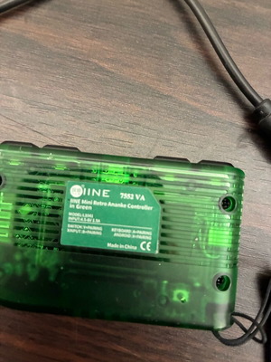 IINE Mini Retro Ananke Controller like new, Bluetooth, compatible with PC, Android, Switch