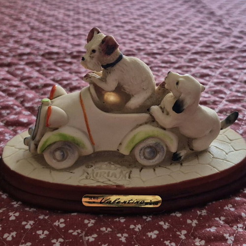 Collectible Valentino porcelain decoration like new