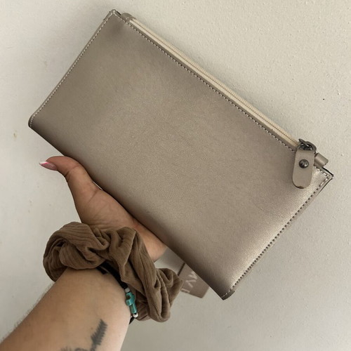 FRNC Wallet Folder metallic color large like new