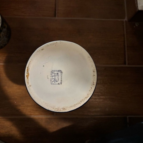 Ceramic vase used handmade