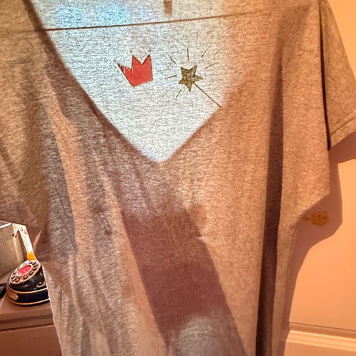 Hand-painted dress like new, in excellent condition