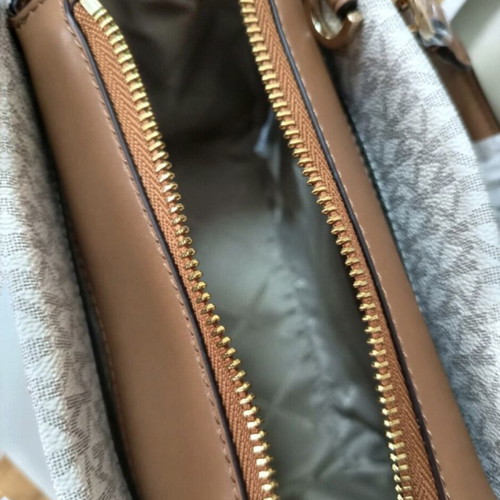Michael Kors Marilyn Medium bag new, shoulder, beige