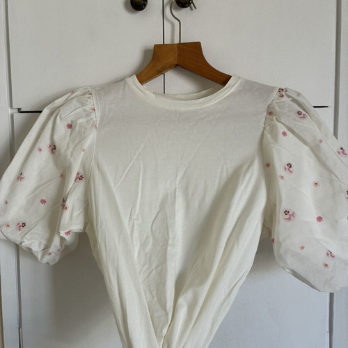 Cotton top with balloon sleeves Sinsay new, white