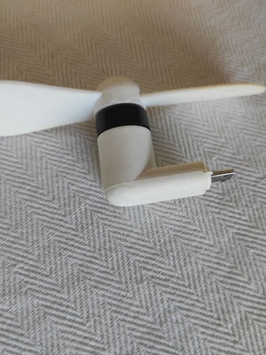 Usb fan like new
