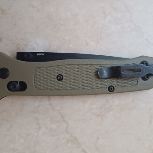 Benchmade 537bk-06 knife like new with grivory handle and stainless steel blade