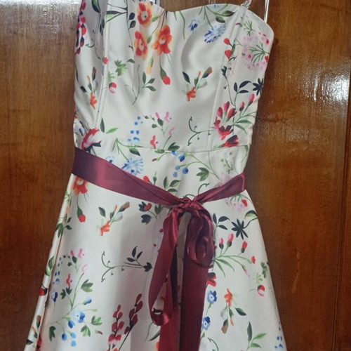 Allure formal dress like new, size small, strapless option