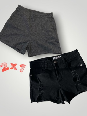 Bundle of high waisted shorts size M, new