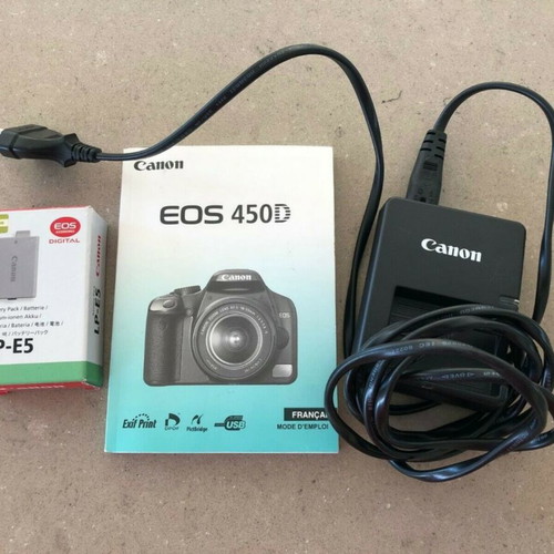 Canon EOS 450D DSLR with 18-55mm lens like new, complete kit