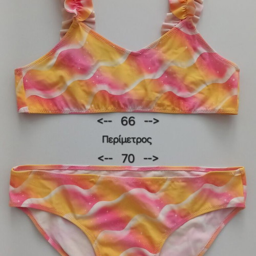 Girls' swimsuit used, size 11-12 years